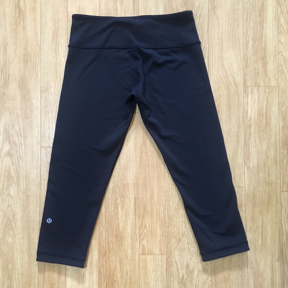 Lululemon Reversible Leggings - Picture 2 of 6